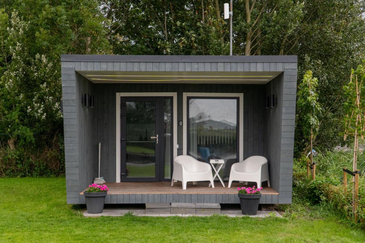 Tiny House Aan Het Water Op De Appelhof Vila Wommels Exterior foto